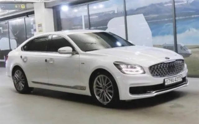 더뉴K9 중고차 더 K9 3.3 T-GDI AWD 매물 사진 7 - 2019/12 135,315km